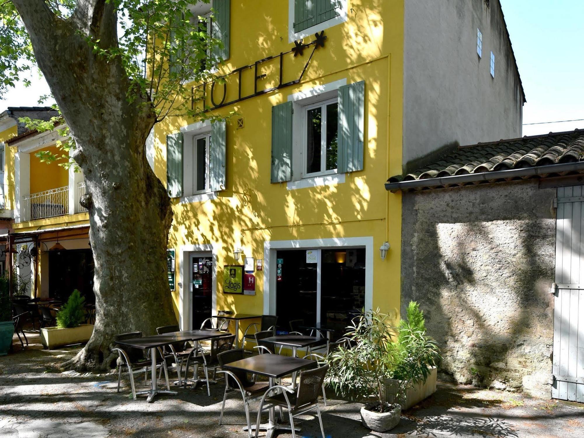 קוקורון Logis Hotel De L'Etang מראה חיצוני תמונה